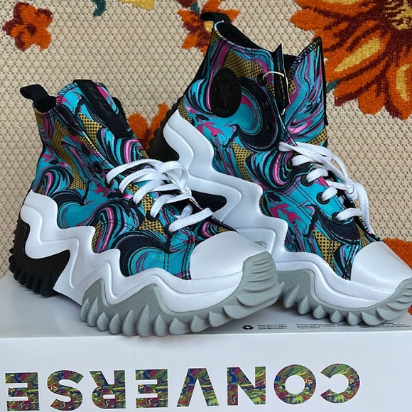 Converse A00660C
RUN STAR MOTION HI
BLACK/ASH STONE/WHITE
Chuck Taylor All Str M - Picture 7 of 16